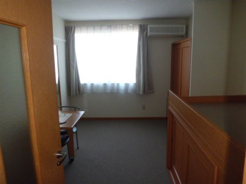 レオパレスＣｏｍｆｏｒｔＡ 居間