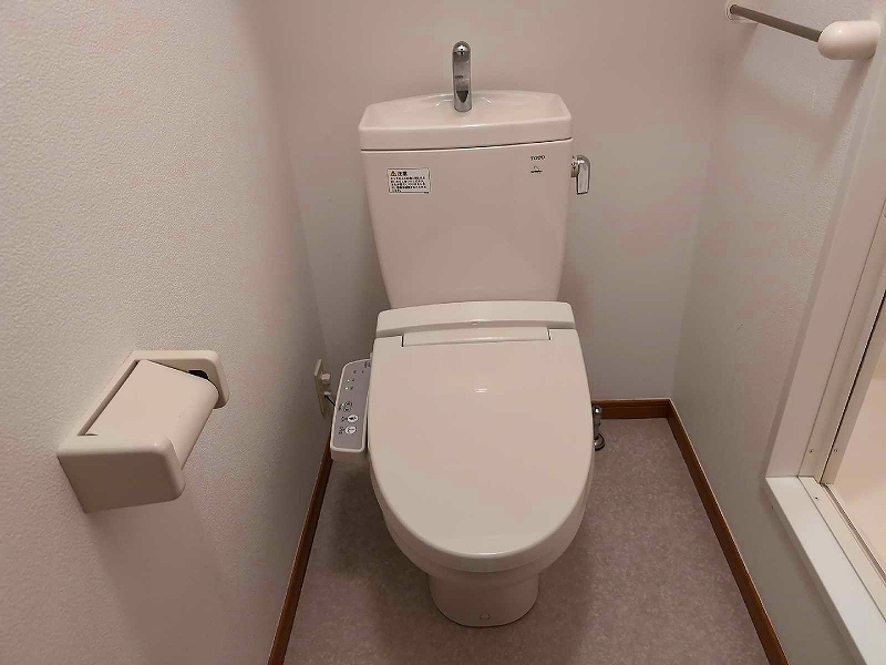 leopalace Ouka B Toilet