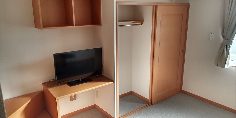 レオパレスシャトルランド 収納