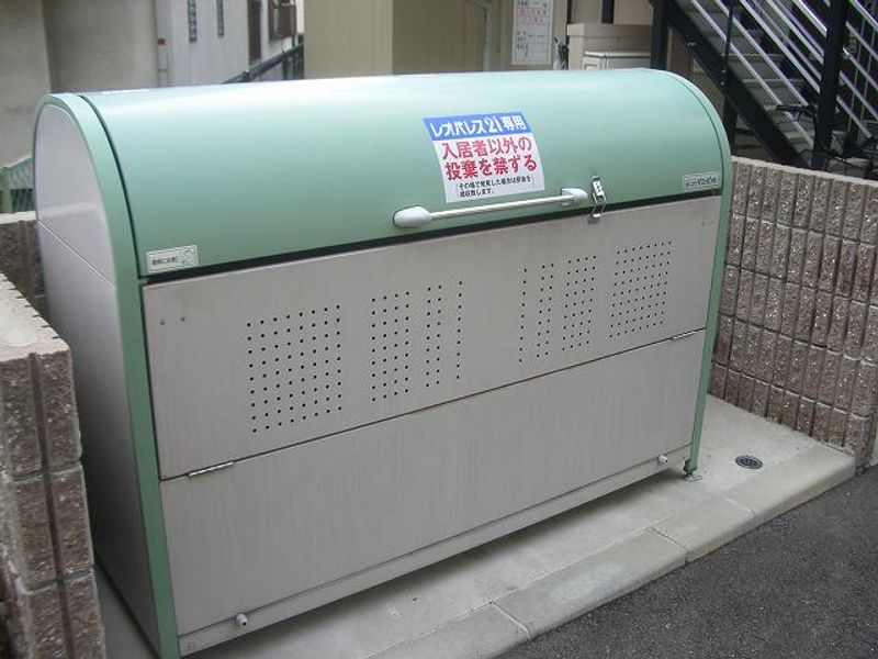レオパレスルピナス　川上 共用部分