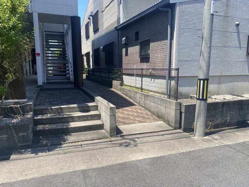 レオパレスＵ エントランス