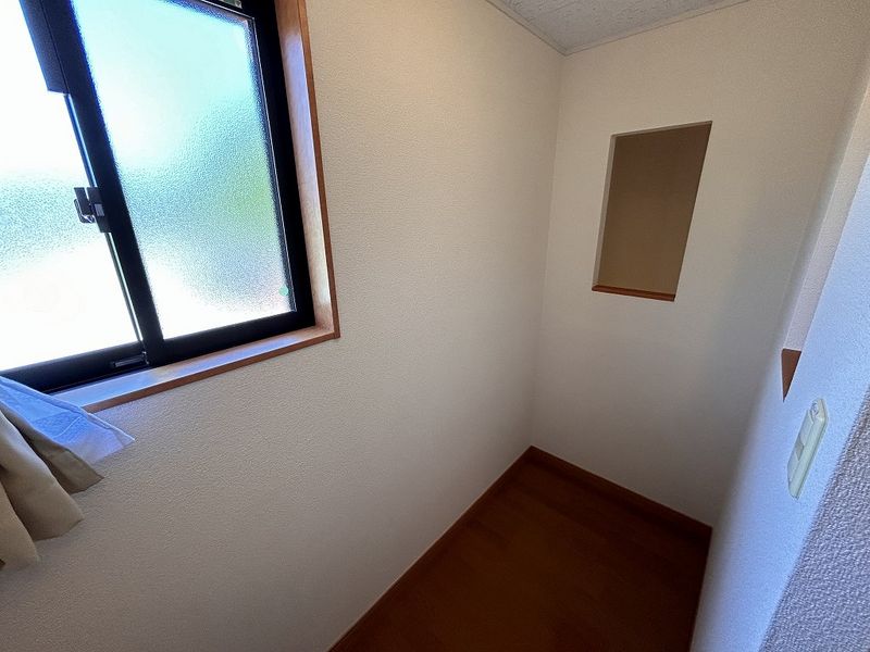 レオパレスディパーチャ 収納