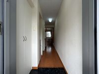 レオパレスラピュタ 玄関