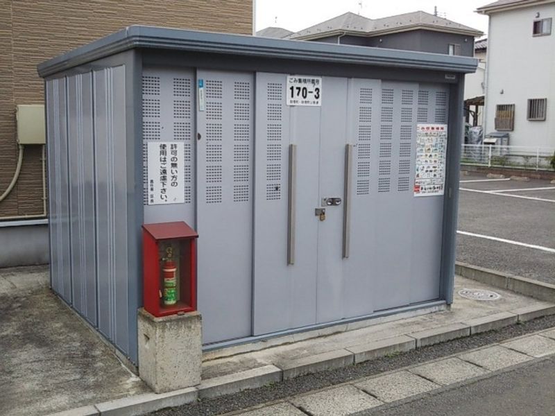 レオパレスフローラ新町 共用部分