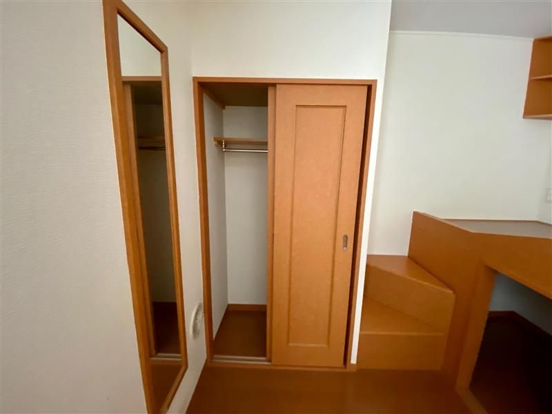 レオパレスミノール 収納