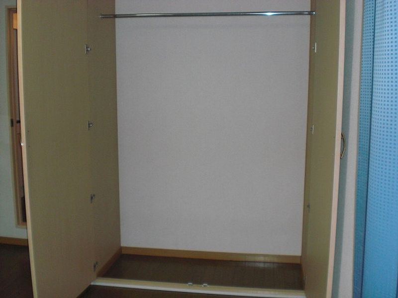 レオパレスドミールＫ 収納