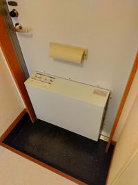 レオパレスローズ 玄関