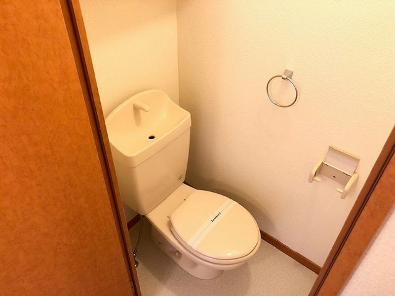レオパレスラピュタⅡ トイレ