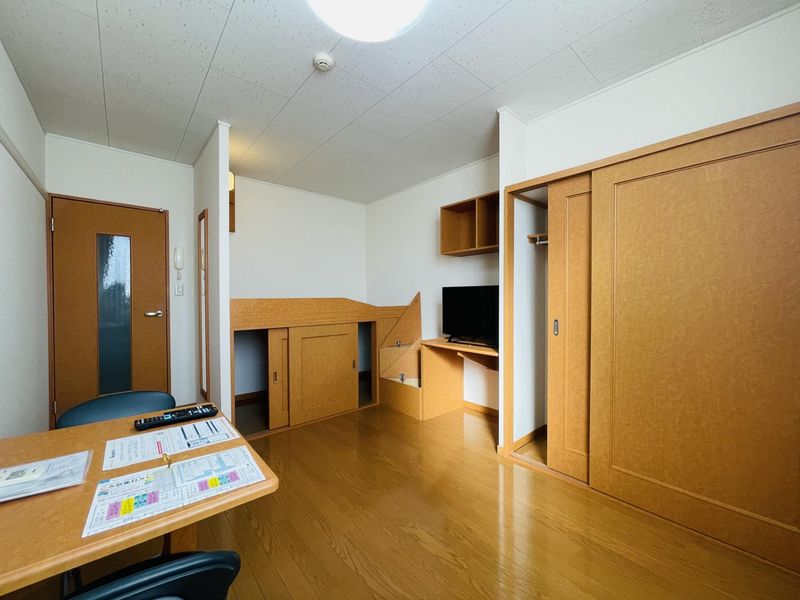 レオパレスしあわせの家 寝室