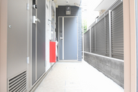 CLEINO Maison de Yoyogi Shared spaces