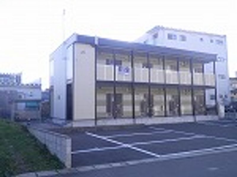 レオパレスアルカディア金池 駐車場
