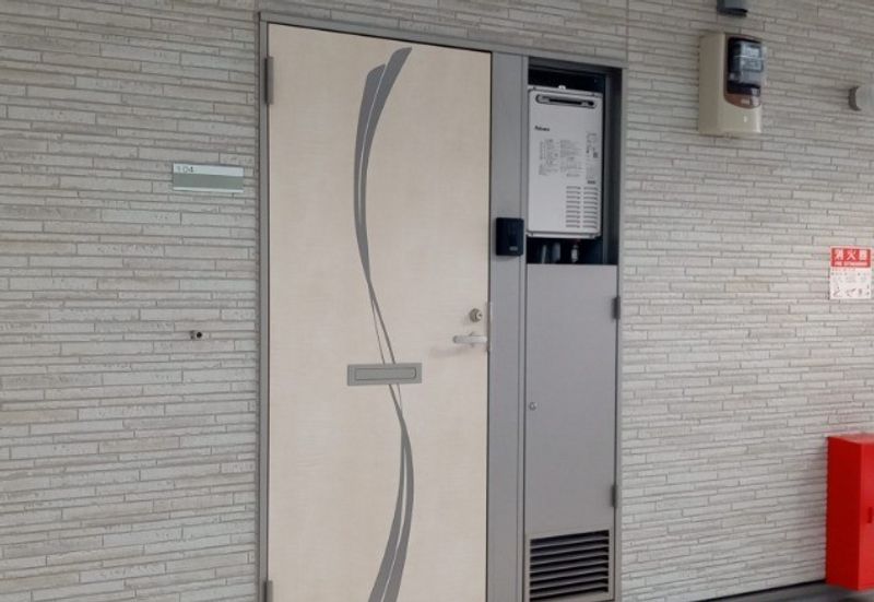 クレイノピノワール三津屋北 玄関