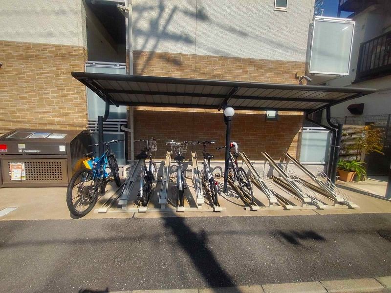 レオネクストクロシェット 共用部分