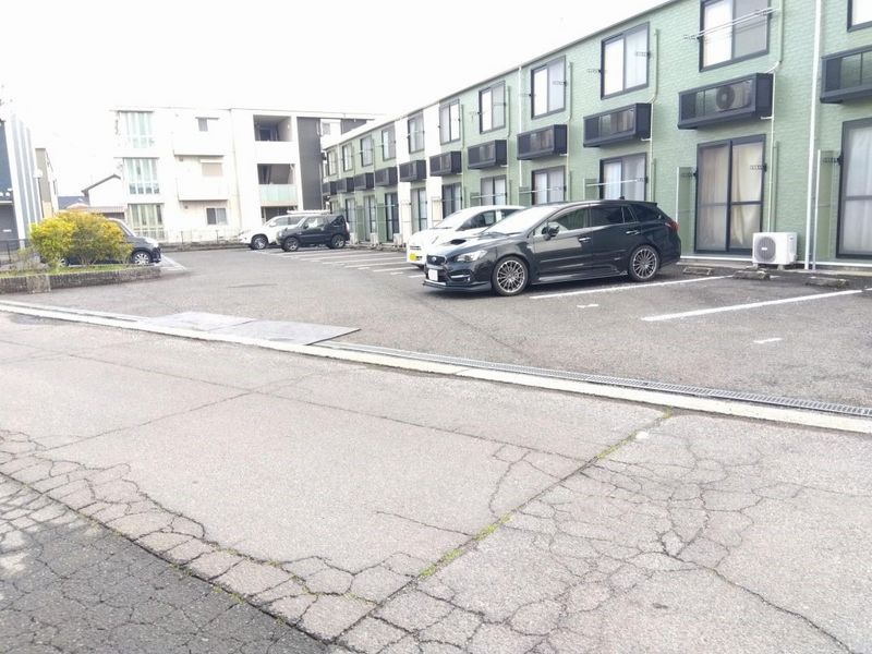 レオパレス久米東 共用部分
