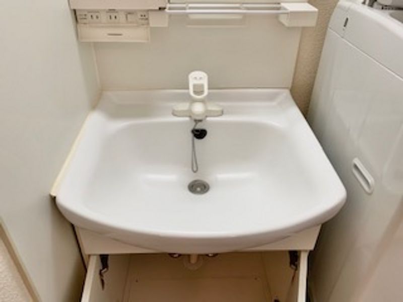 レオパレスカーサベルデ油山Ⅱ 洗面台