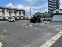 レオパレスラ　ルーナＡ 駐車場