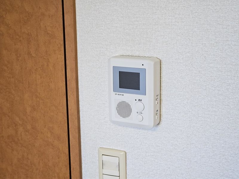 レオパレスウェル春日 セキュリティ