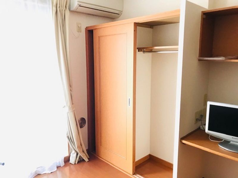 レオパレスフリーダム 収納