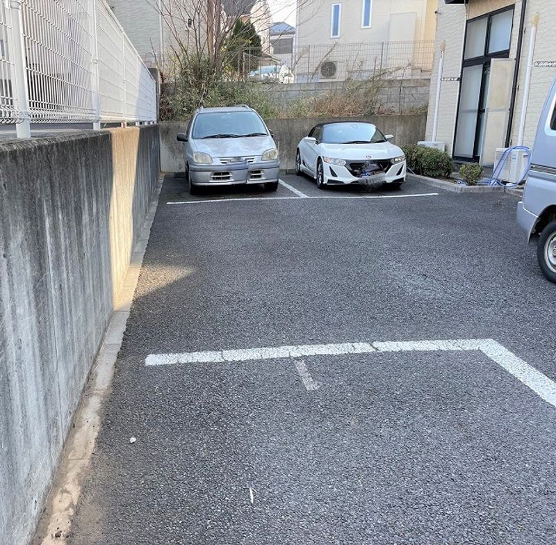 レオパレスＳＡ 駐車場