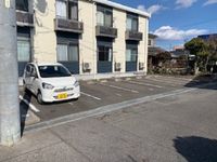 レオネクスト六軒屋 駐車場