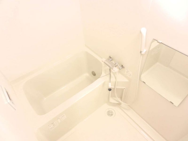 レオネクストルーポ 風呂