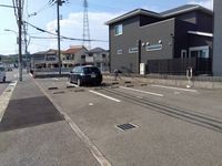 レオパレスハピネス 駐車場