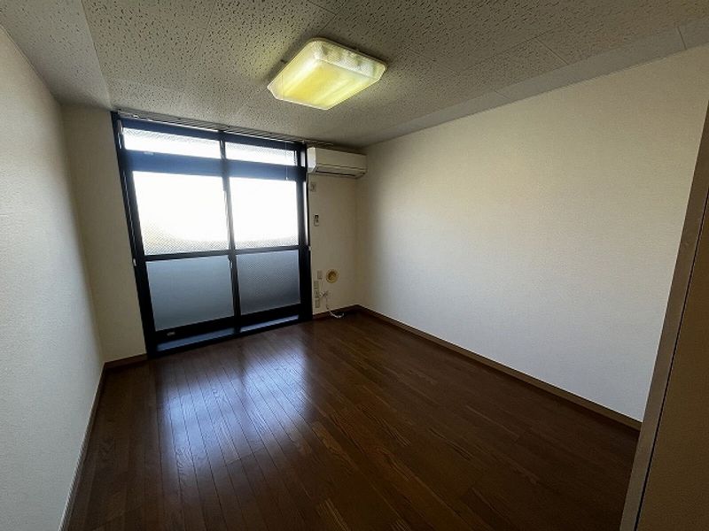 leopalace ASAGA II 거실