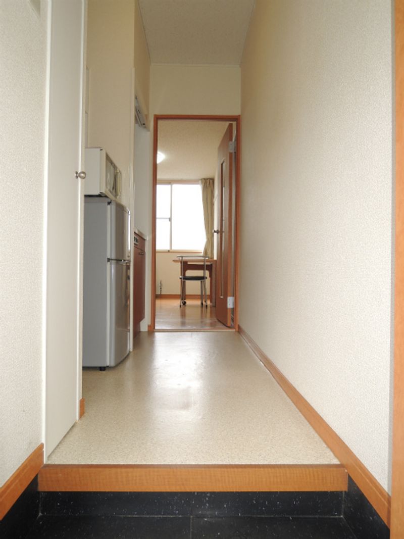 レオパレス福住Ａ 玄関