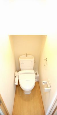 レオパレス山﨑８８ トイレ