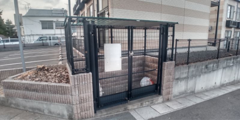 レオパレスユニ 共用部分