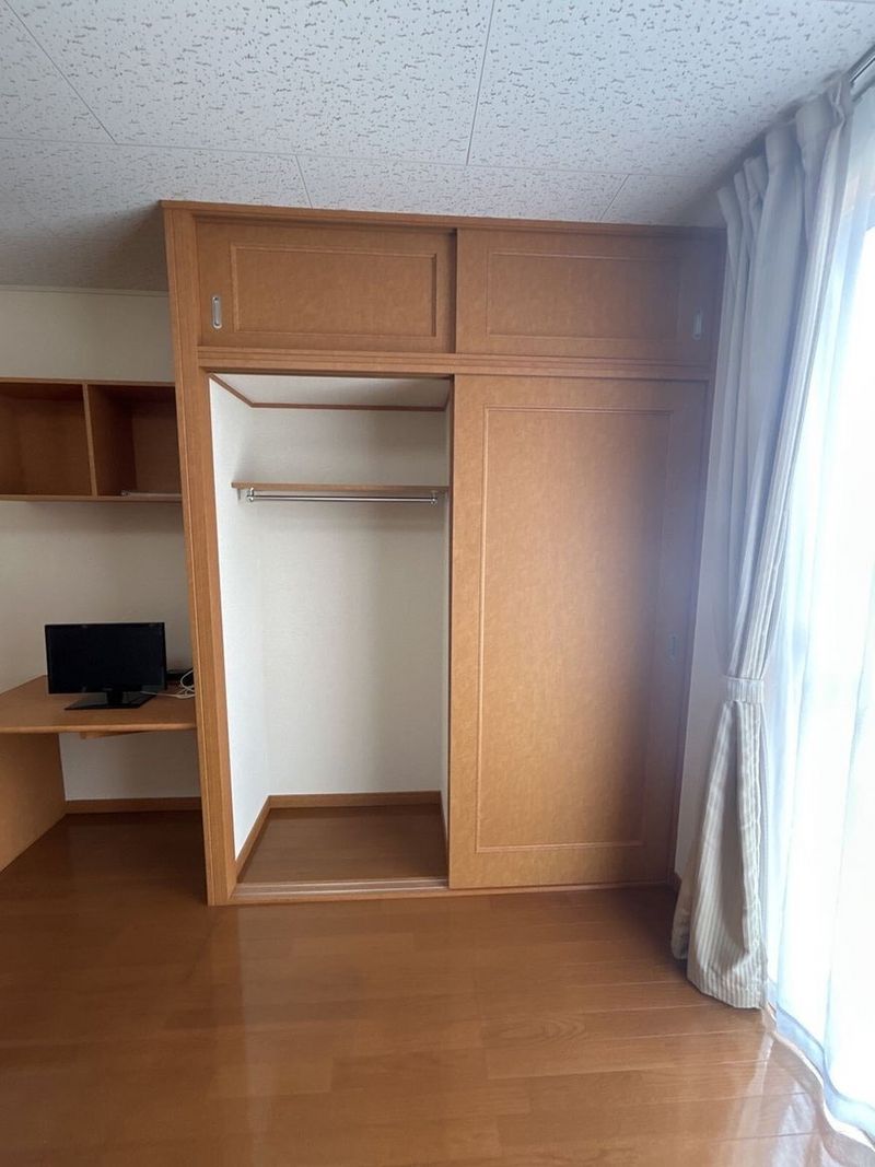 レオパレス吉備中山 収納