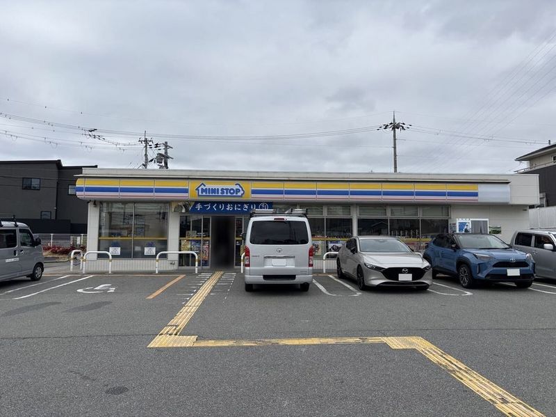 レオパレスＢＯＳＨＵＫＥ大久保 周辺環境