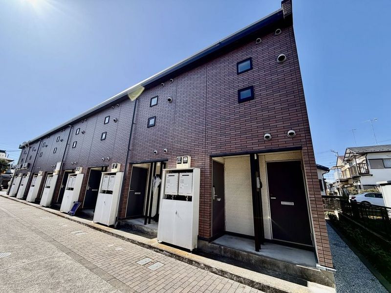 レオネクストアネックス小泉 外観