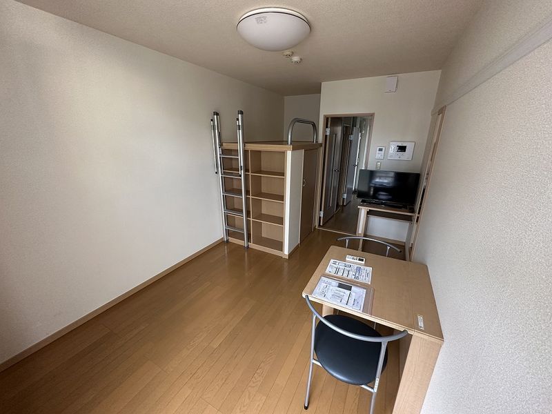 レオパレスル　レーブ 寝室