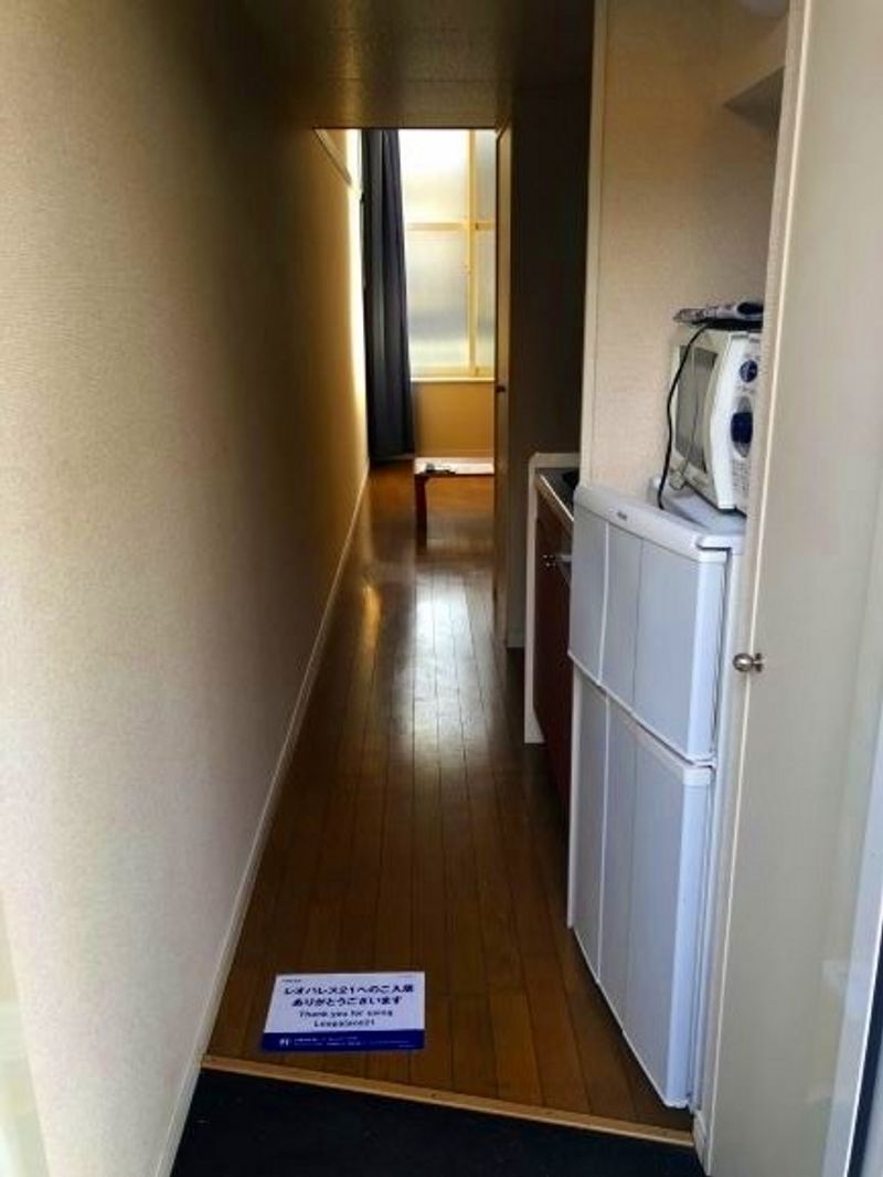 レオパレス黒砂台 玄関