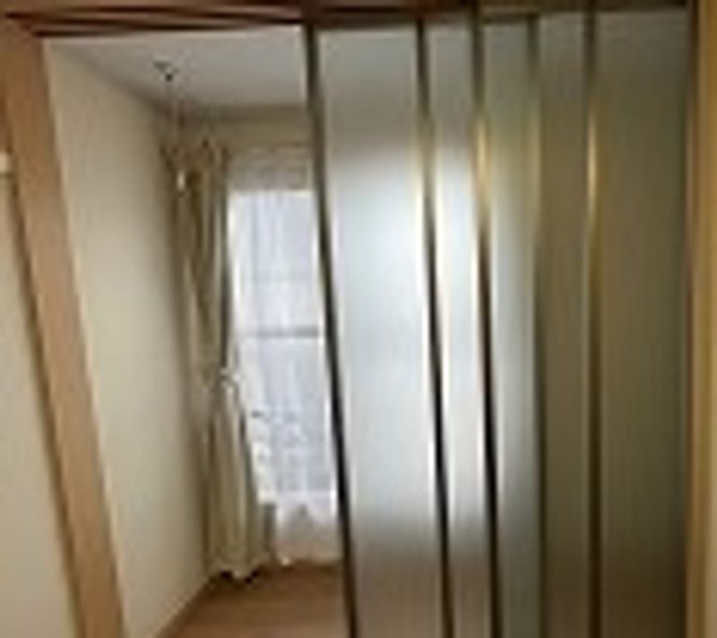 レオパレスアンジェ 寝室