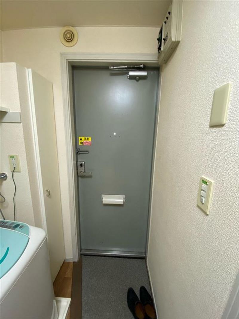 leopalace VillageHikarigaoka Sanbankan Entrance