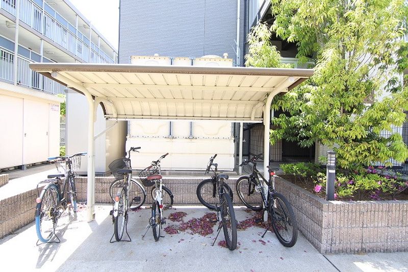 レオパレス新浜 共用部分