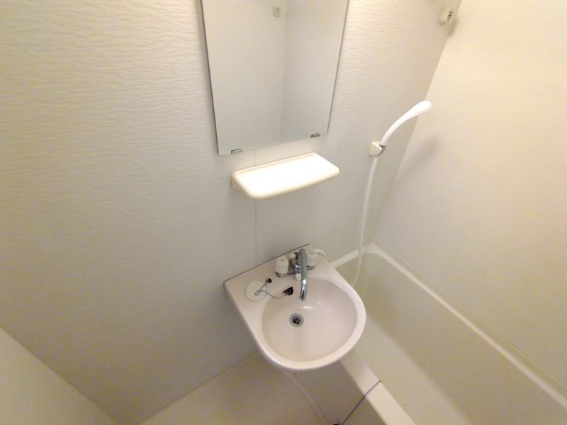 レオパレスヨロズヤＢ 洗面台
