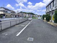 レオパレスＡｎｇｅｌｓⅡ 駐車場