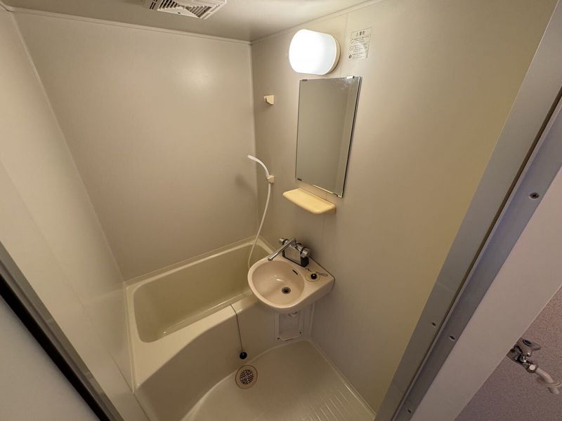 レオパレス村井 風呂