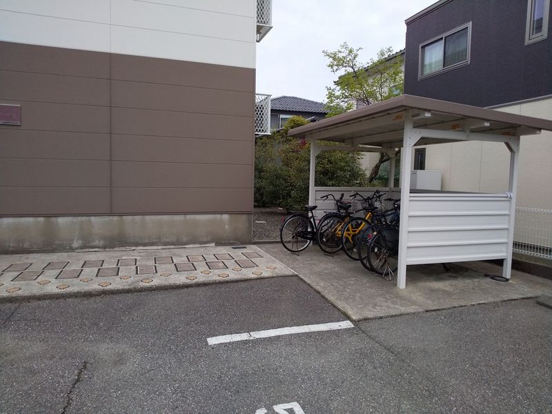 レオパレスエミネンス観法寺 その他設備