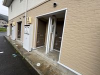 レオパレスかりがね 外観