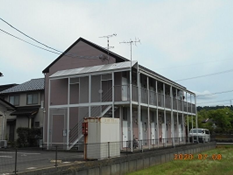 レオパレスやすらぎ 外観