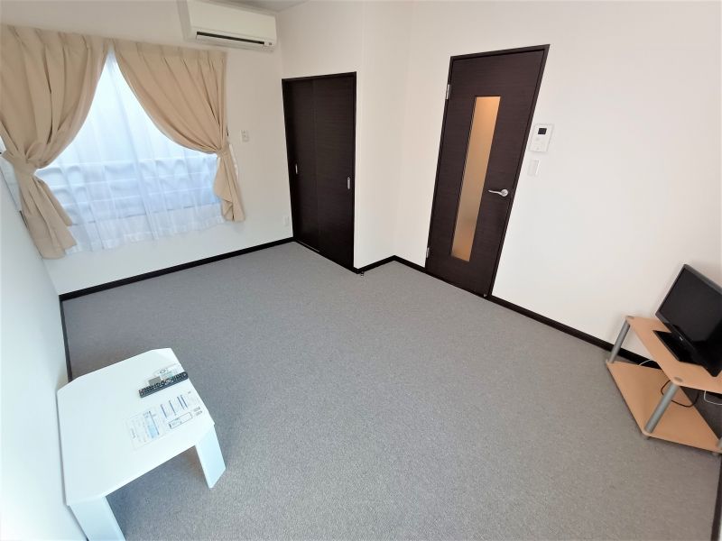 LEONEXT Karen 卧室