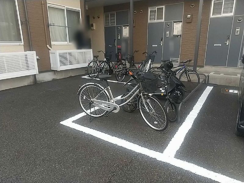 レオパレスカトレア 共用部分