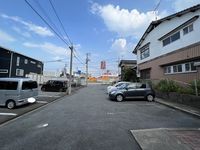 レオパレスＣｏｍｅｔｓ 駐車場