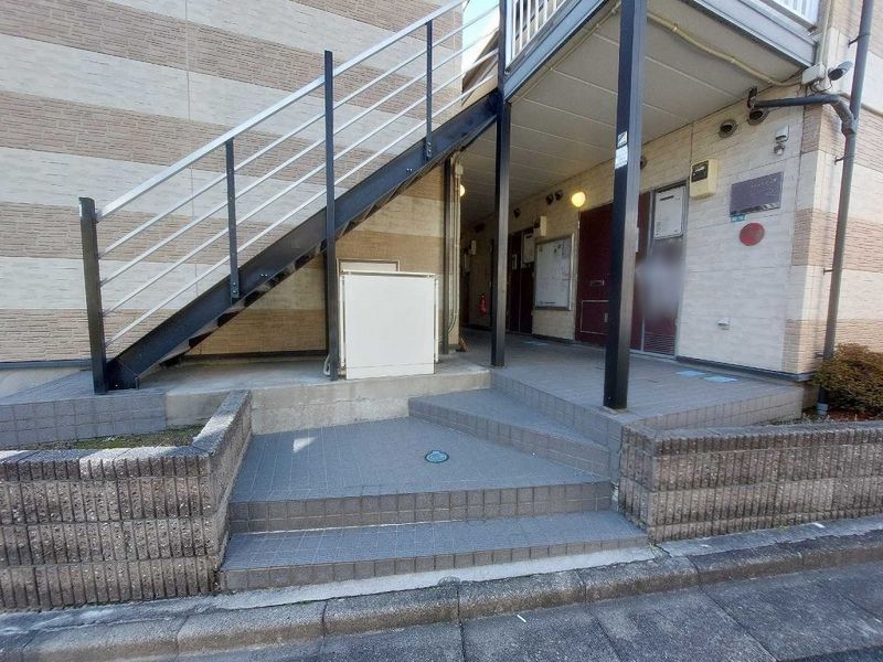 レオパレスＧフォレスト沼袋 エントランス