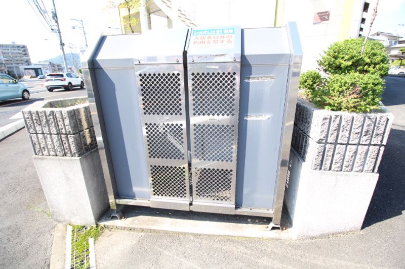 レオパレスシェルムーン 共用部分