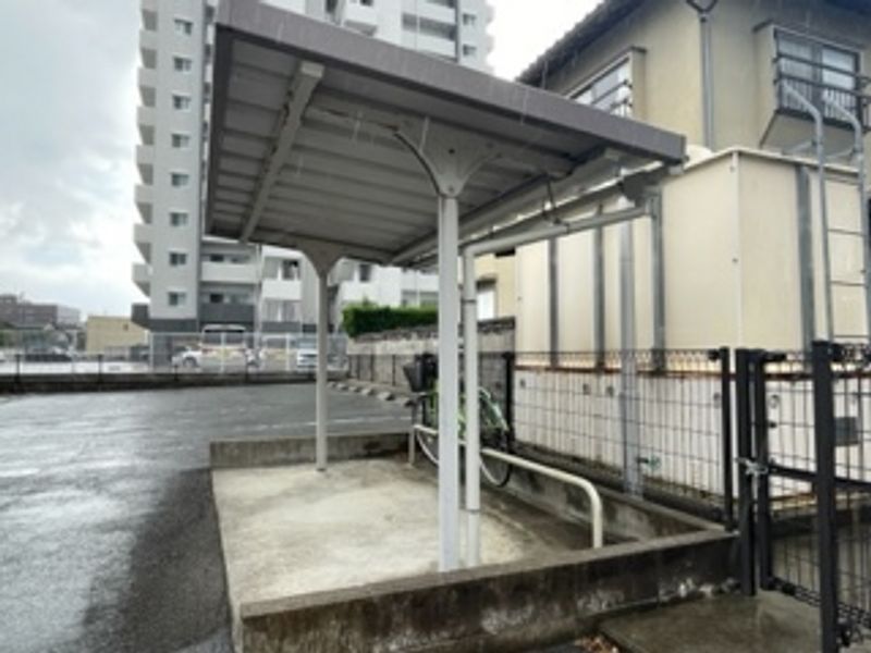 レオネクストイーストリバー 駐車場